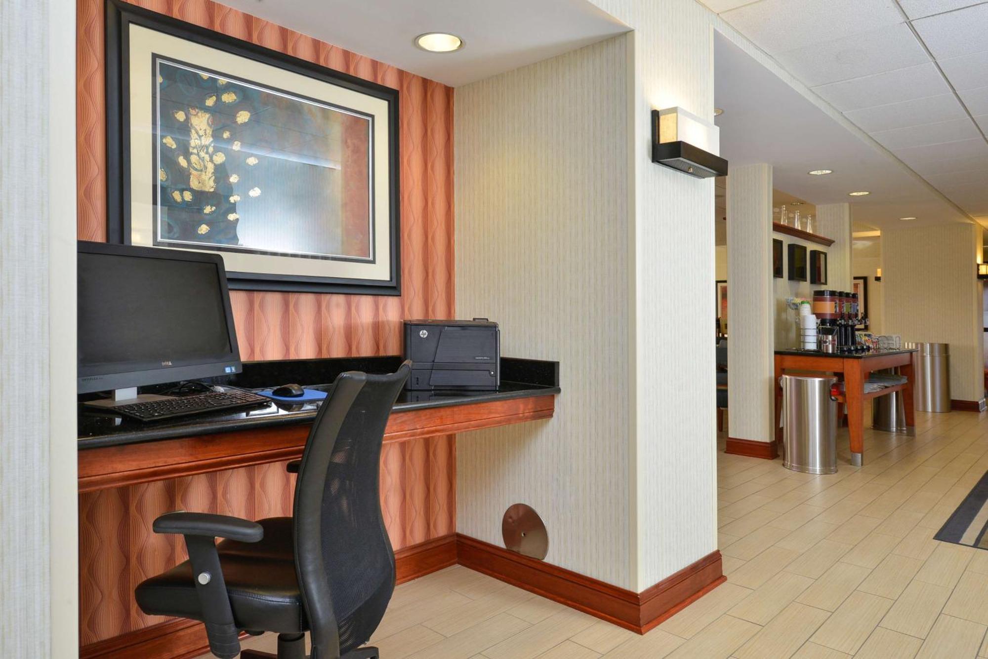 Hampton Inn Farmville Ngoại thất bức ảnh